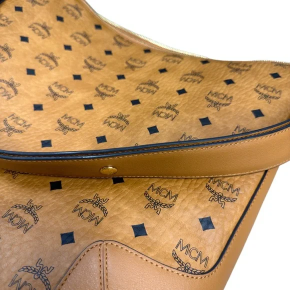 MCM Klara Visetos Medium Bag with Matching Wallet Cognac - Picture 4 of 9